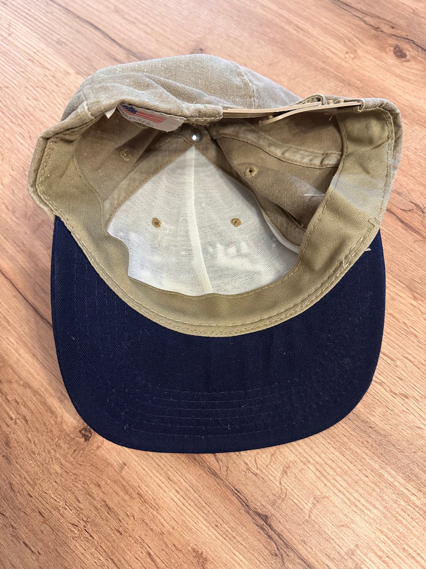 Vintage Budweiser Sportsman Bass Fishing SnapBack Hat