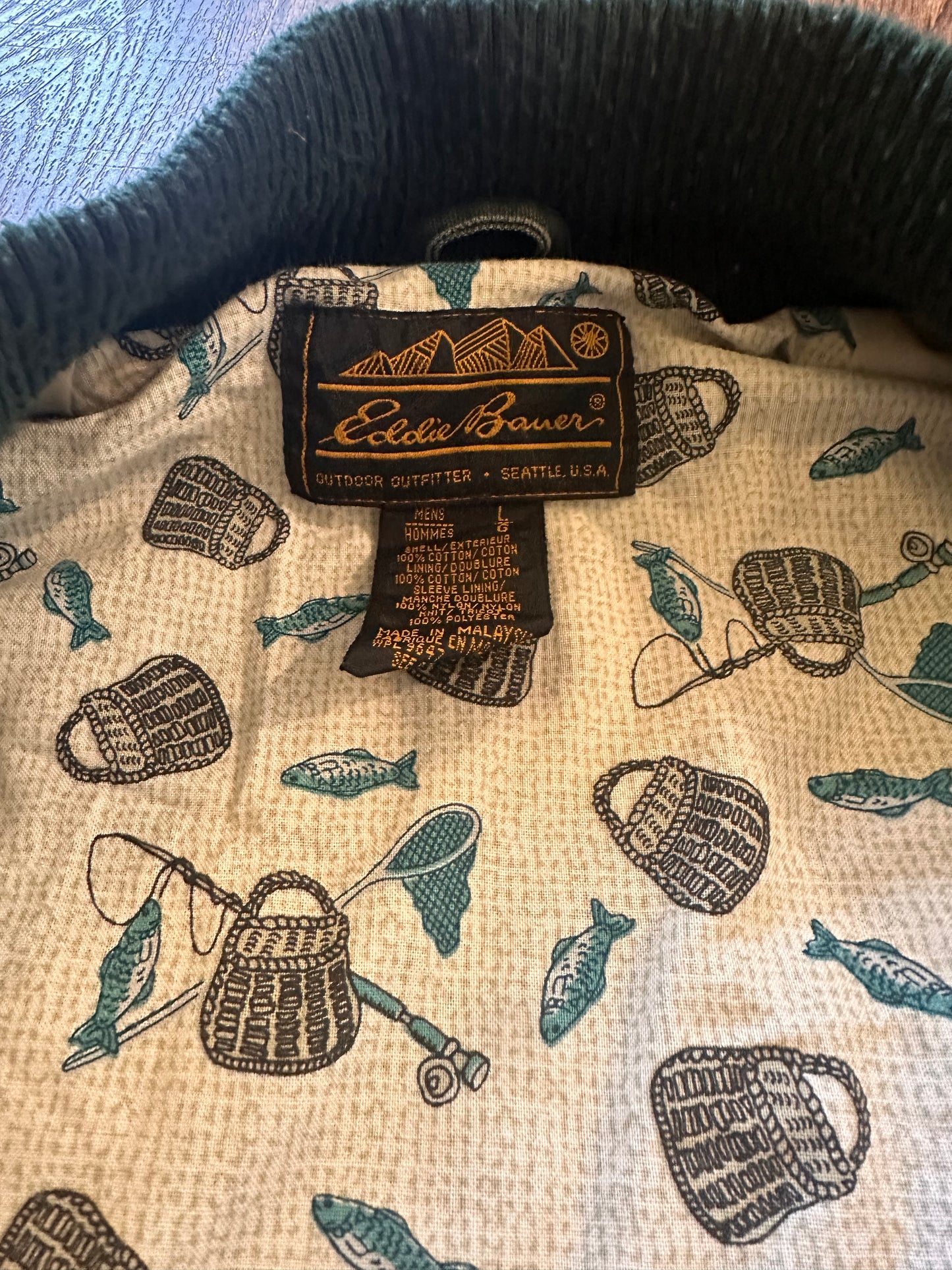 Vintage Eddie Bauer Bomber (L) Fly Fishing Lining - Cream and Green