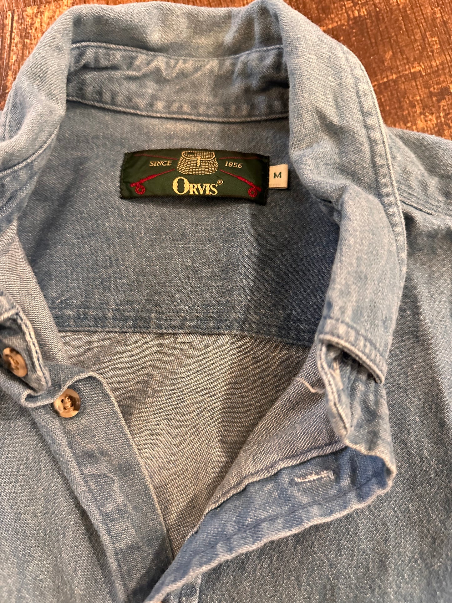 Vintage Orvis Button Down (M) Embroidered Flies