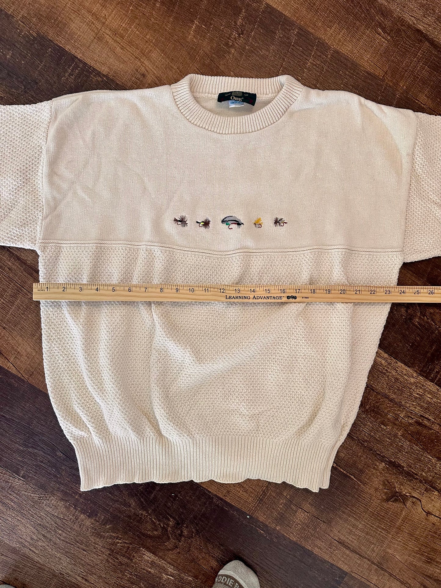 Vintage Orvis Crewneck Sweater (XL) Embroidered Flies - Cream White