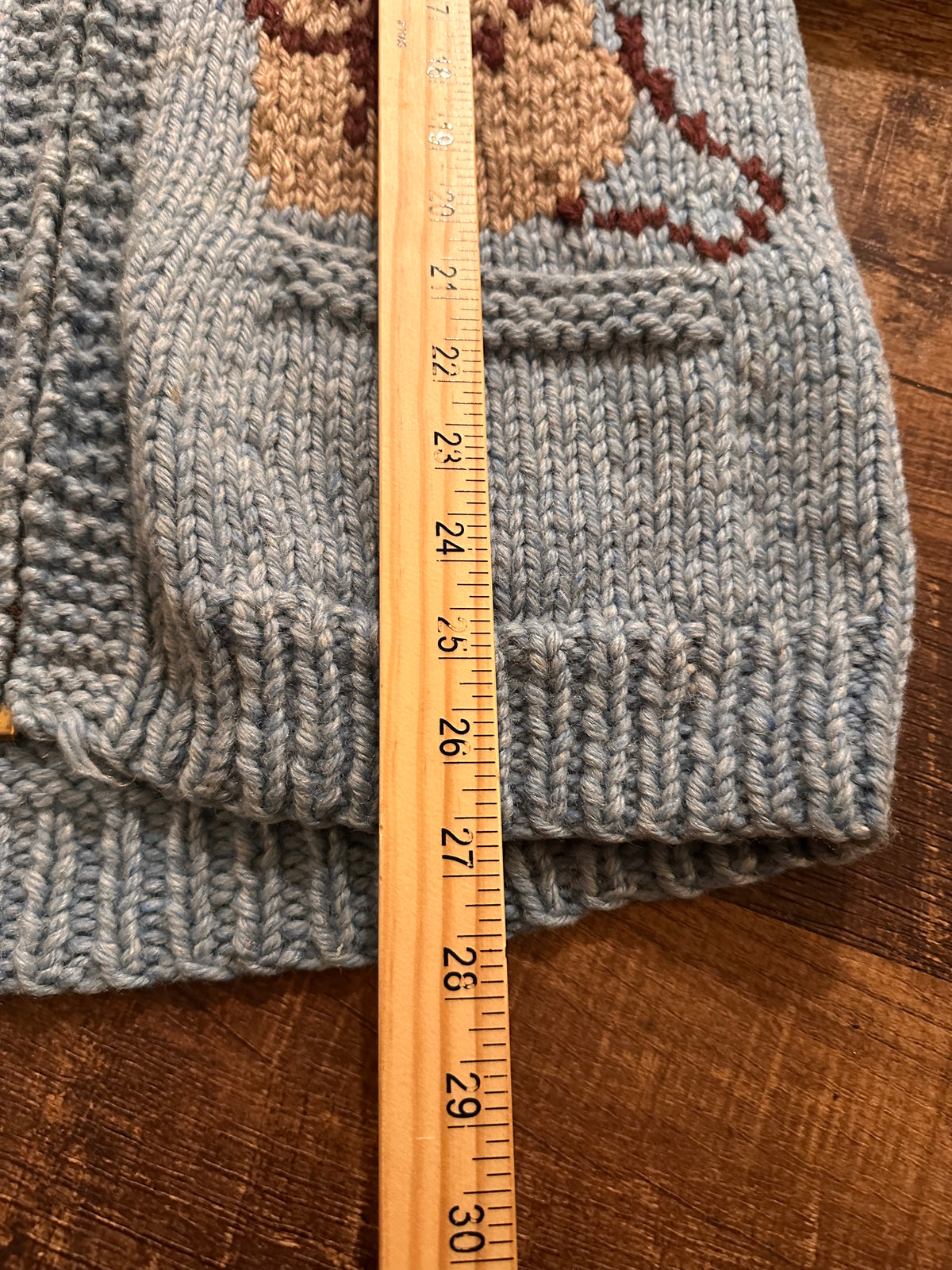 Vintage 60s/70s Mary Maxim Cowichan Sweater (M)