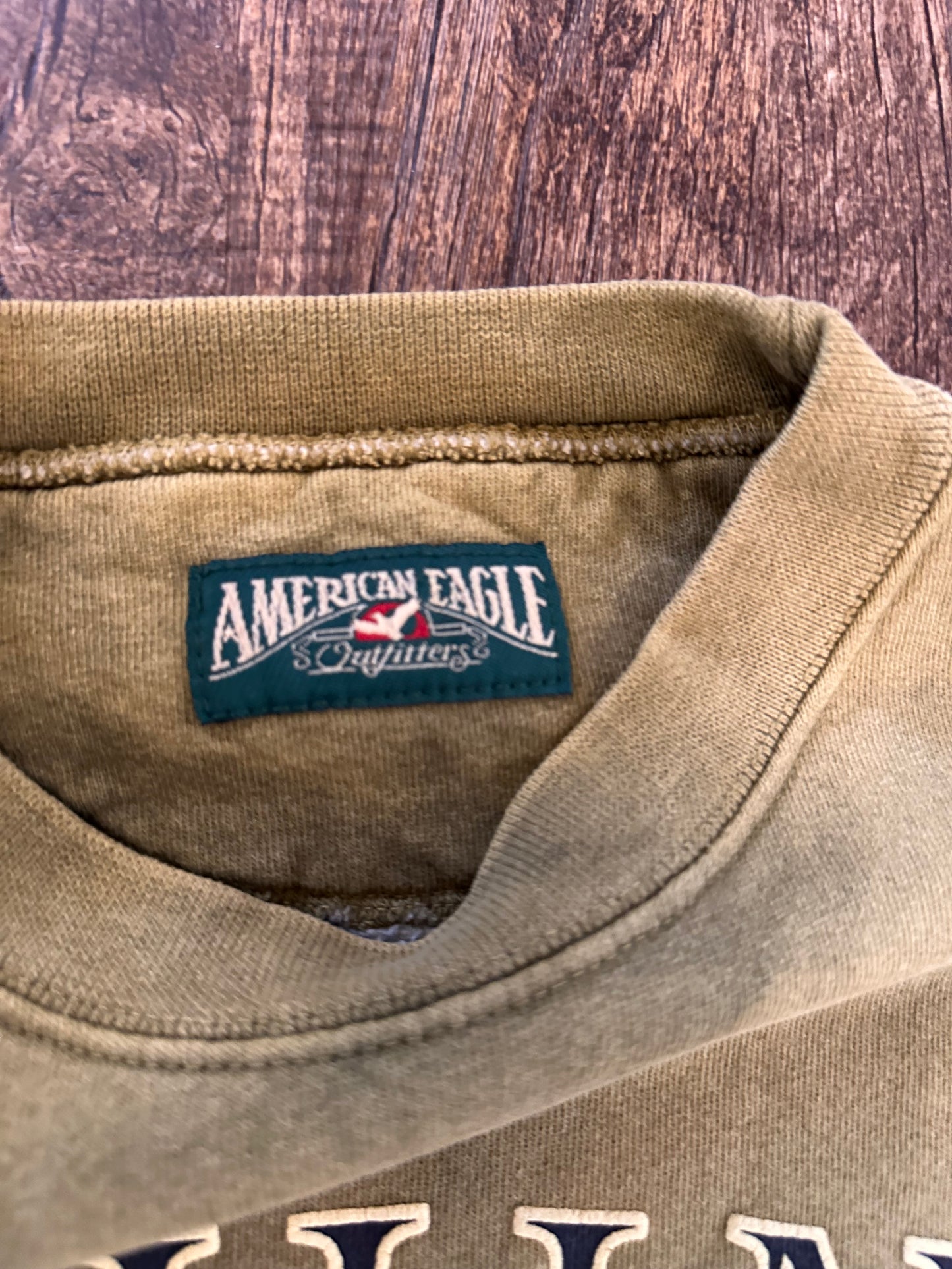 Vintage American Eagle Outfitters Crewneck (XL) Sun Faded Light Distressed