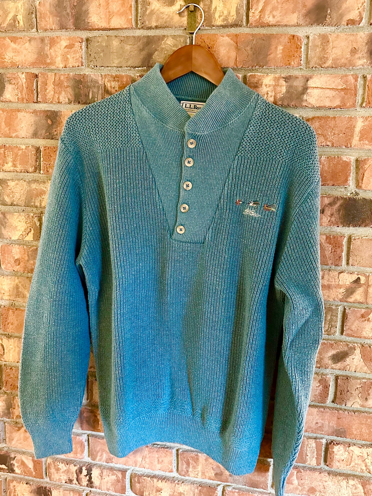 Vintage L.L. Bean Henley Sweater (M) Embroidered Fly Lures Green
