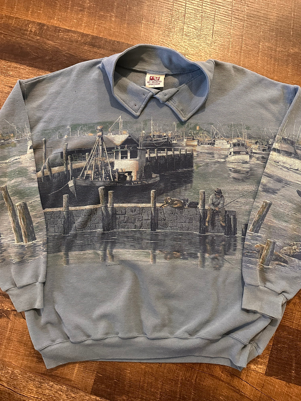Vintage Art Unlimited Turtle Crewneck (L) Waffle knit East Coast Fishing Man Wraparound Graphic
