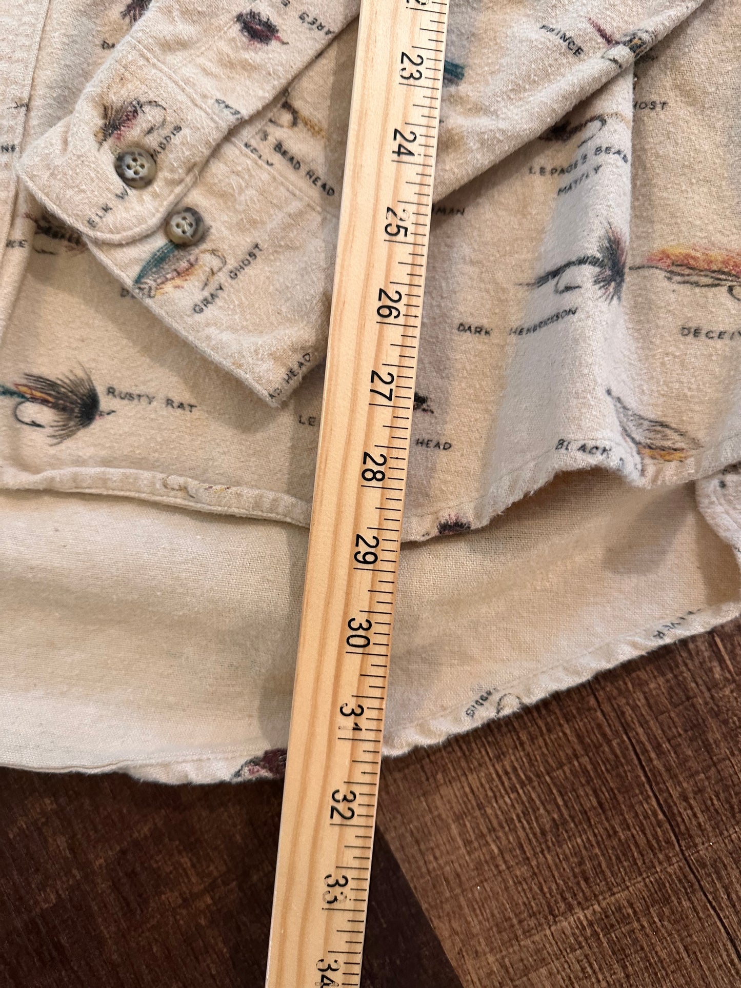 Vintage Orvis Flannel (XL) Fly Patterns - Beige