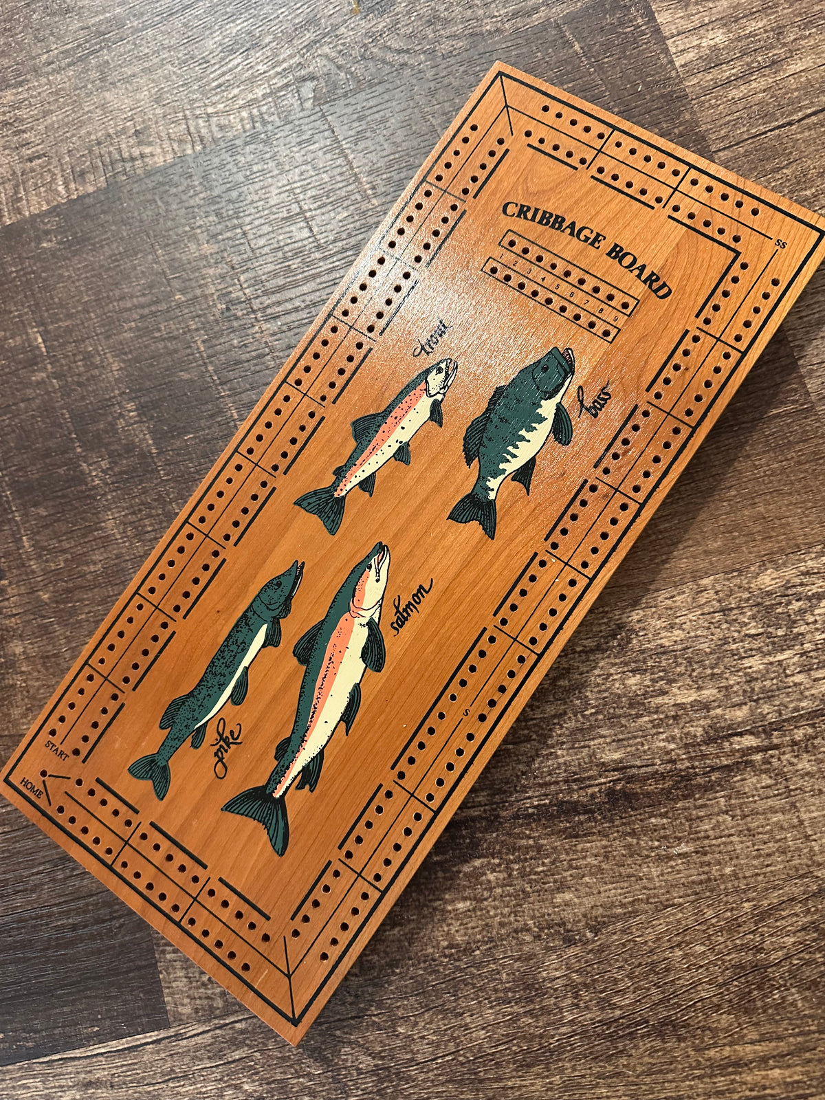 Vintage Wooden Cribbage Board - Freshwater Fish