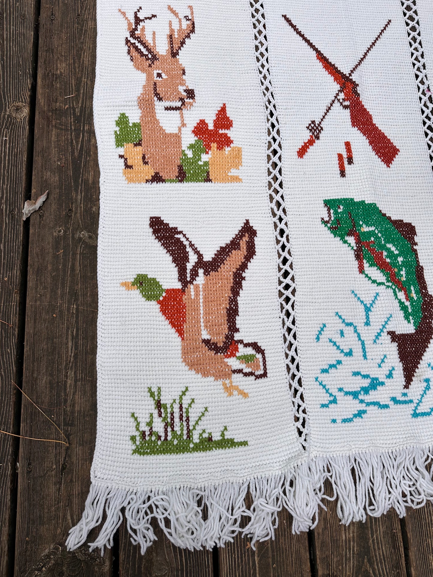 Vintage Mary Maxim Hand Knit Blanket - Hunting Deer, Ducks, Pheasant, Bass, Trout