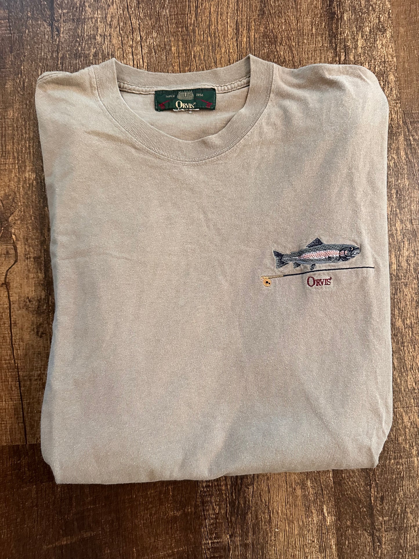 Vintage Orvis T (2XL) Embroidered Trout & Rod Logo
