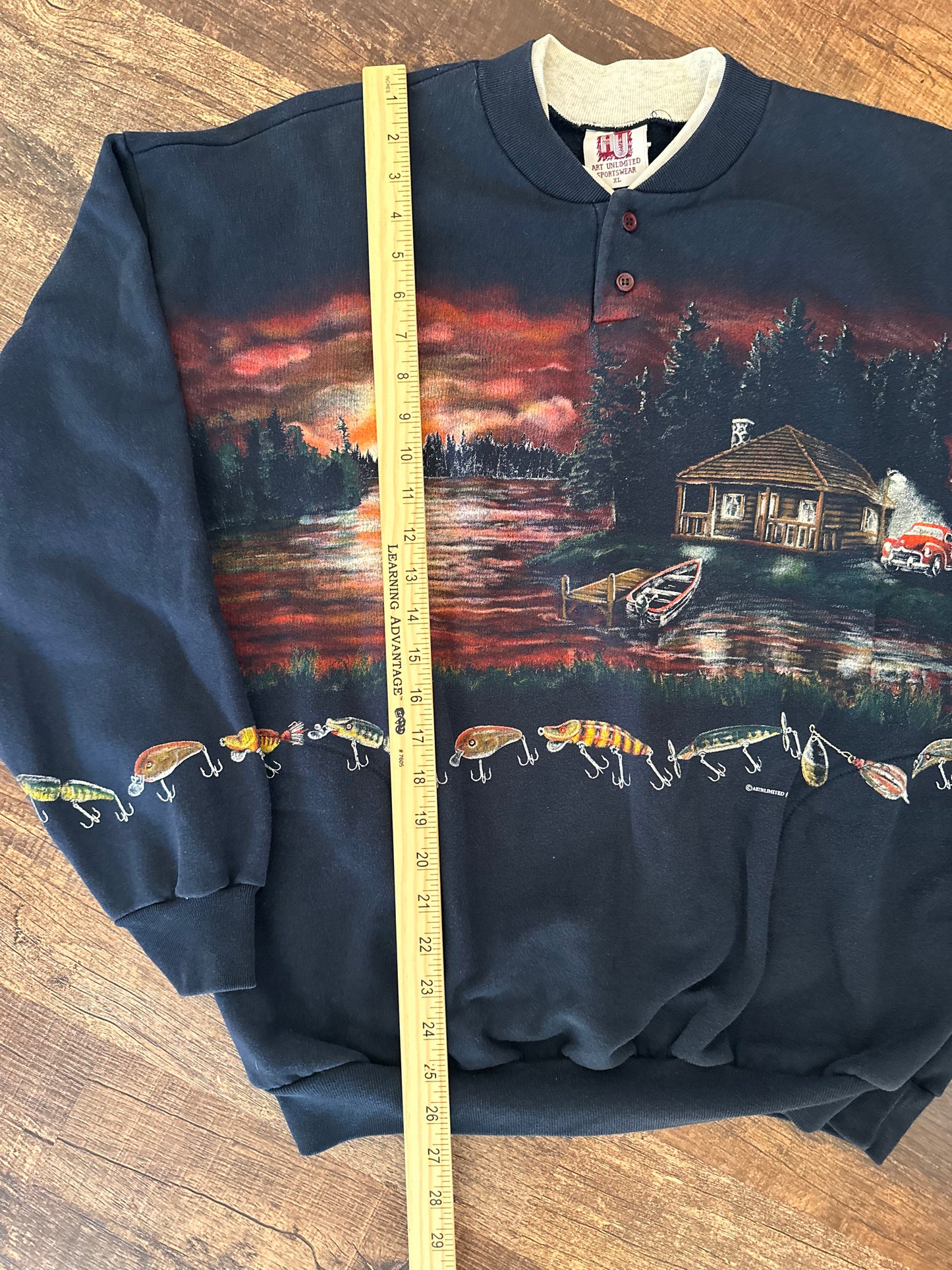 Vintage AU Art Unlimited Henley Crewneck (XL) Fishing Lures Cabin Boat Scene - Black
