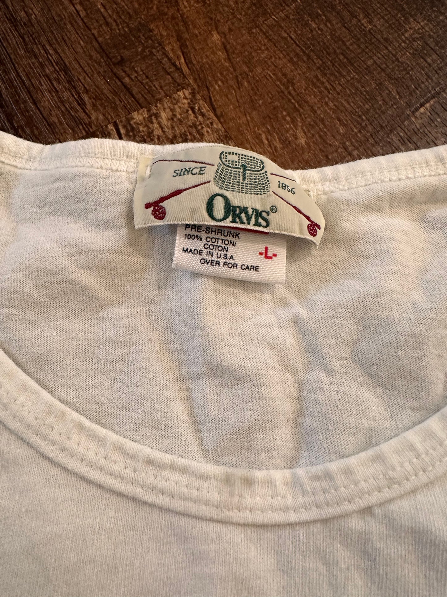 Vintage Orvis Tshirt (L) “Fly Girls”