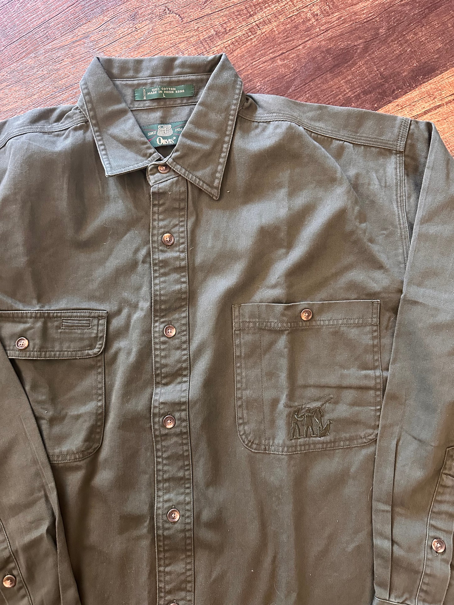 Vintage Orvis Button Down (L) Embroidered Heritage Fishing Shooting Dog - Green