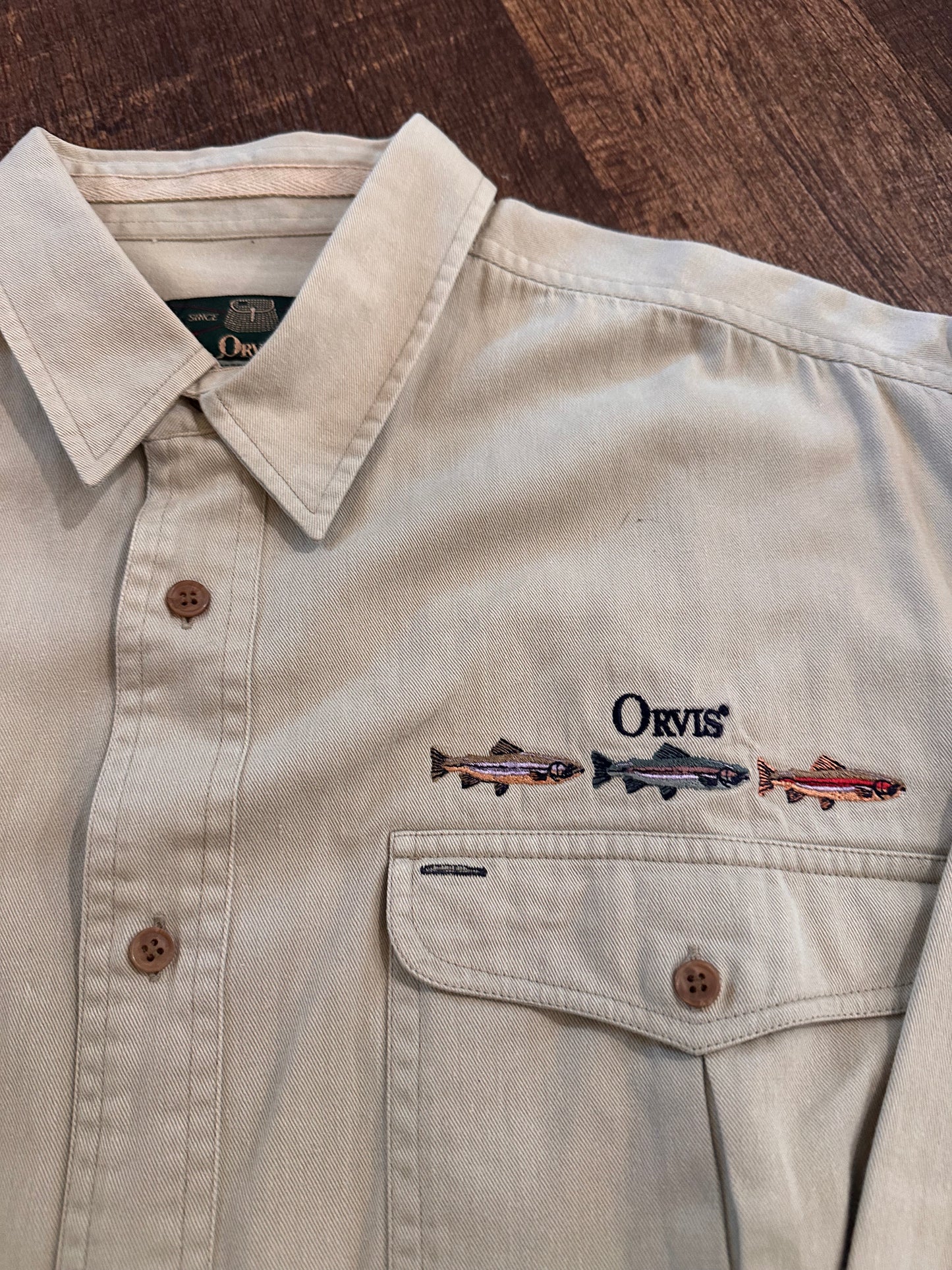 Vintage Orvis Button Down (XL) Embroidered Triple Trout