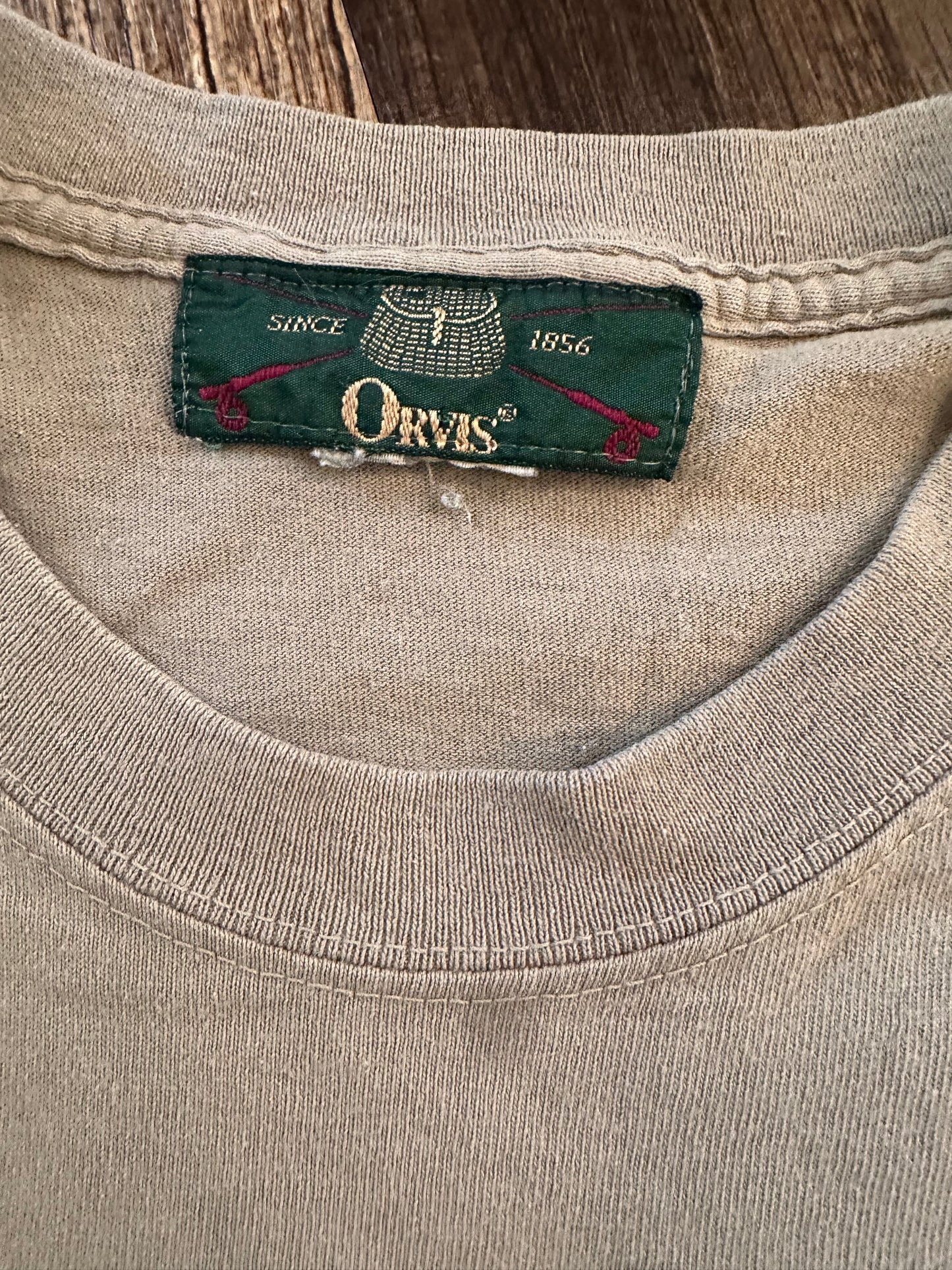 Vintage Orvis T (2XL) Embroidered Trout & Rod Logo