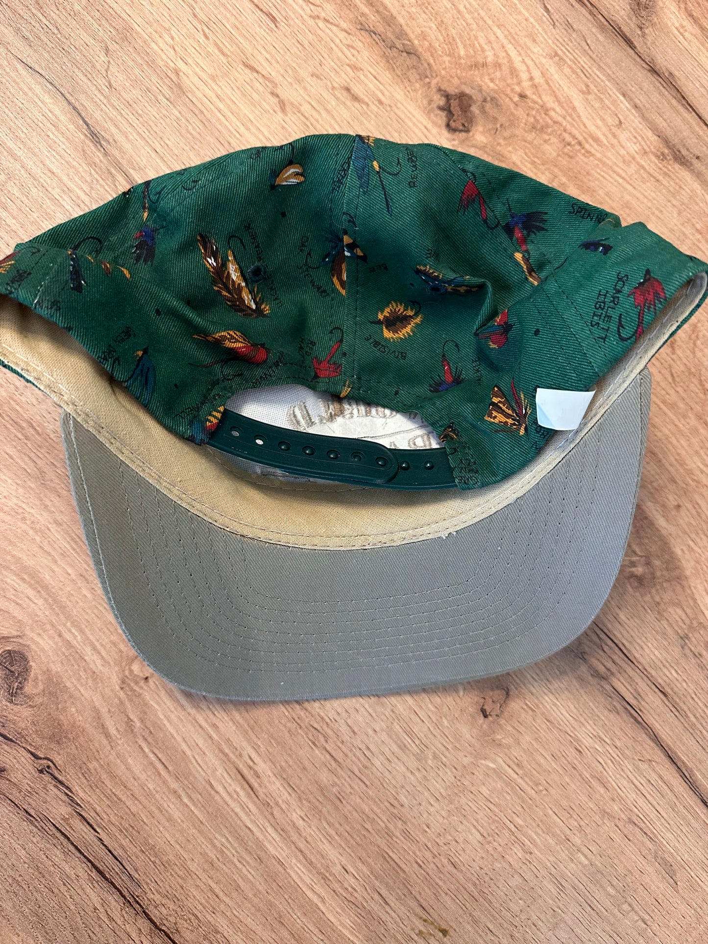 VTG SnapBack World Class Grandpa Fly Lures