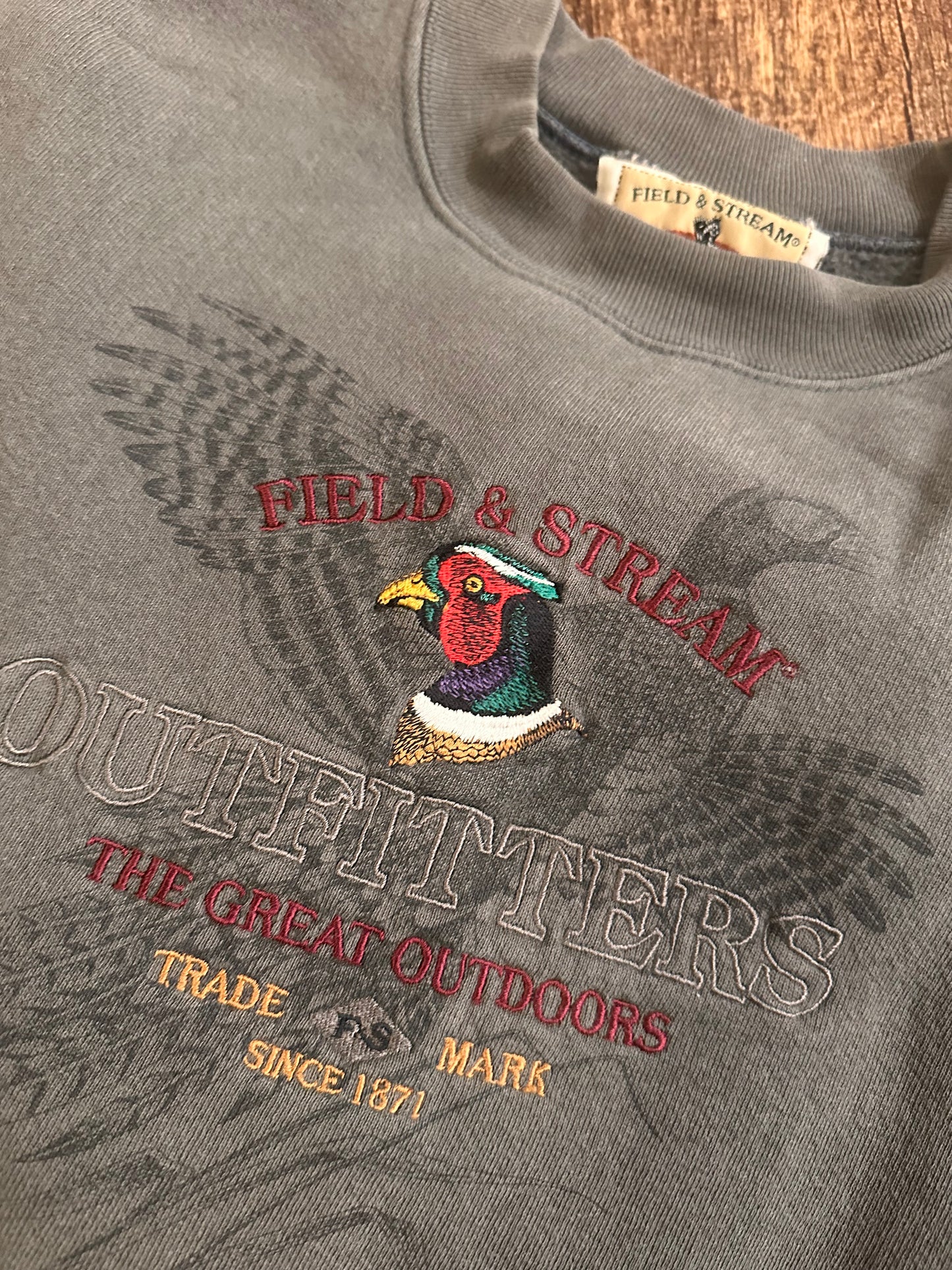 Vintage Field & Strean (XL) Embroidered Pheasant - Gray