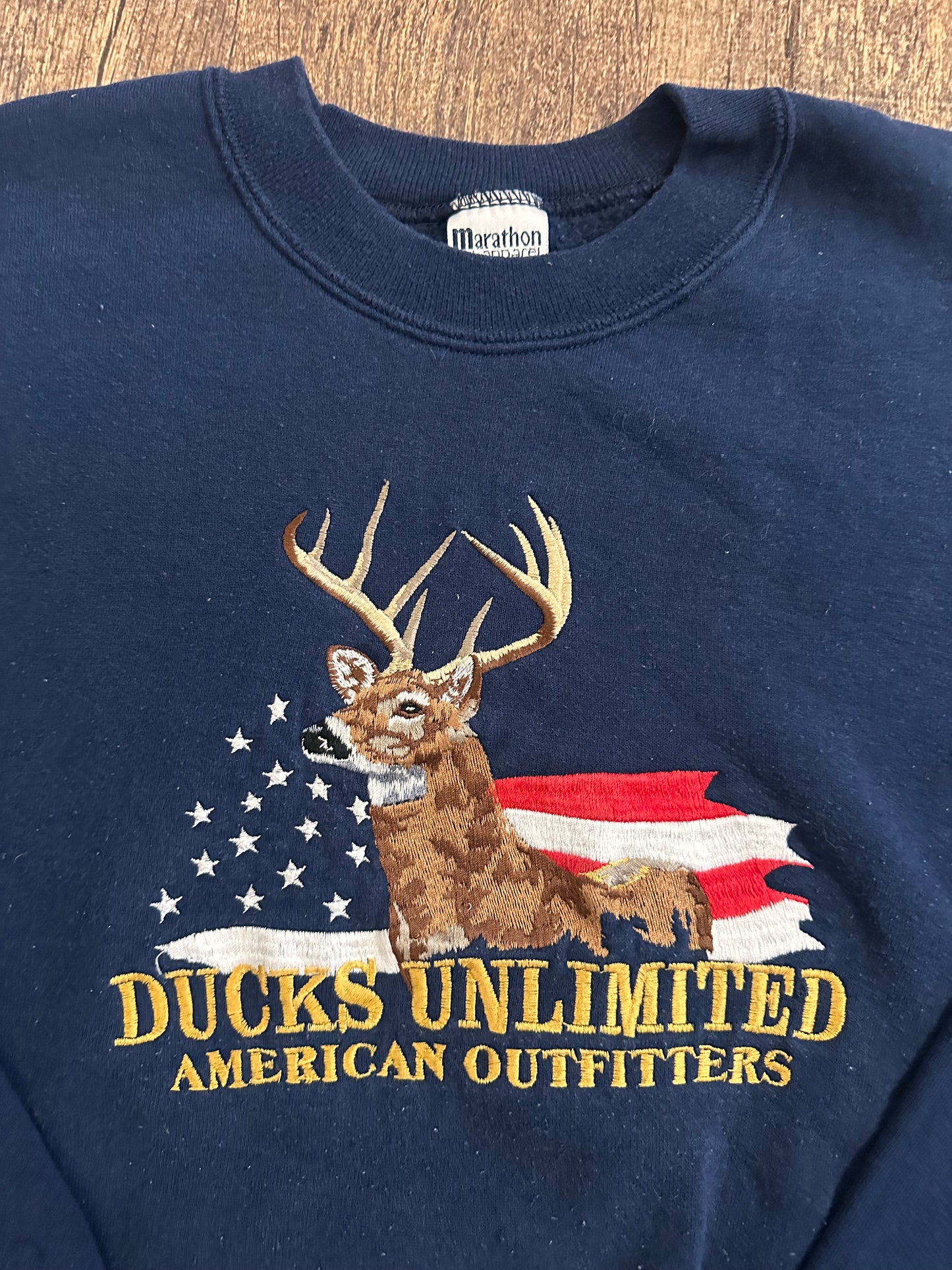 Vintage Ducks Unlimited Crewneck (XL) Embroidered Buck America - Navy