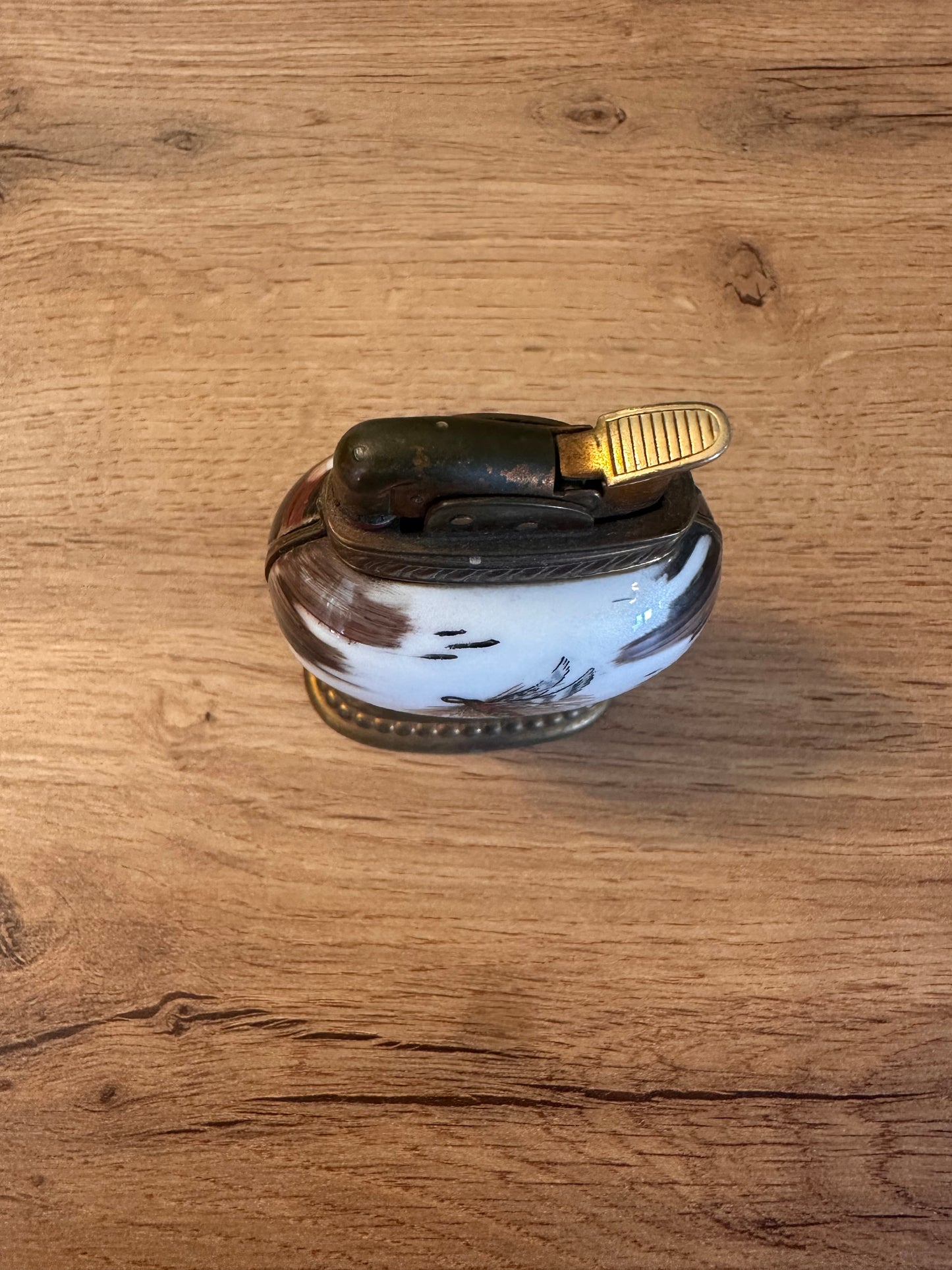 Vintage 1950s Evans Porcelain and Brass Fly Fishing Table Lighter 3.5”
