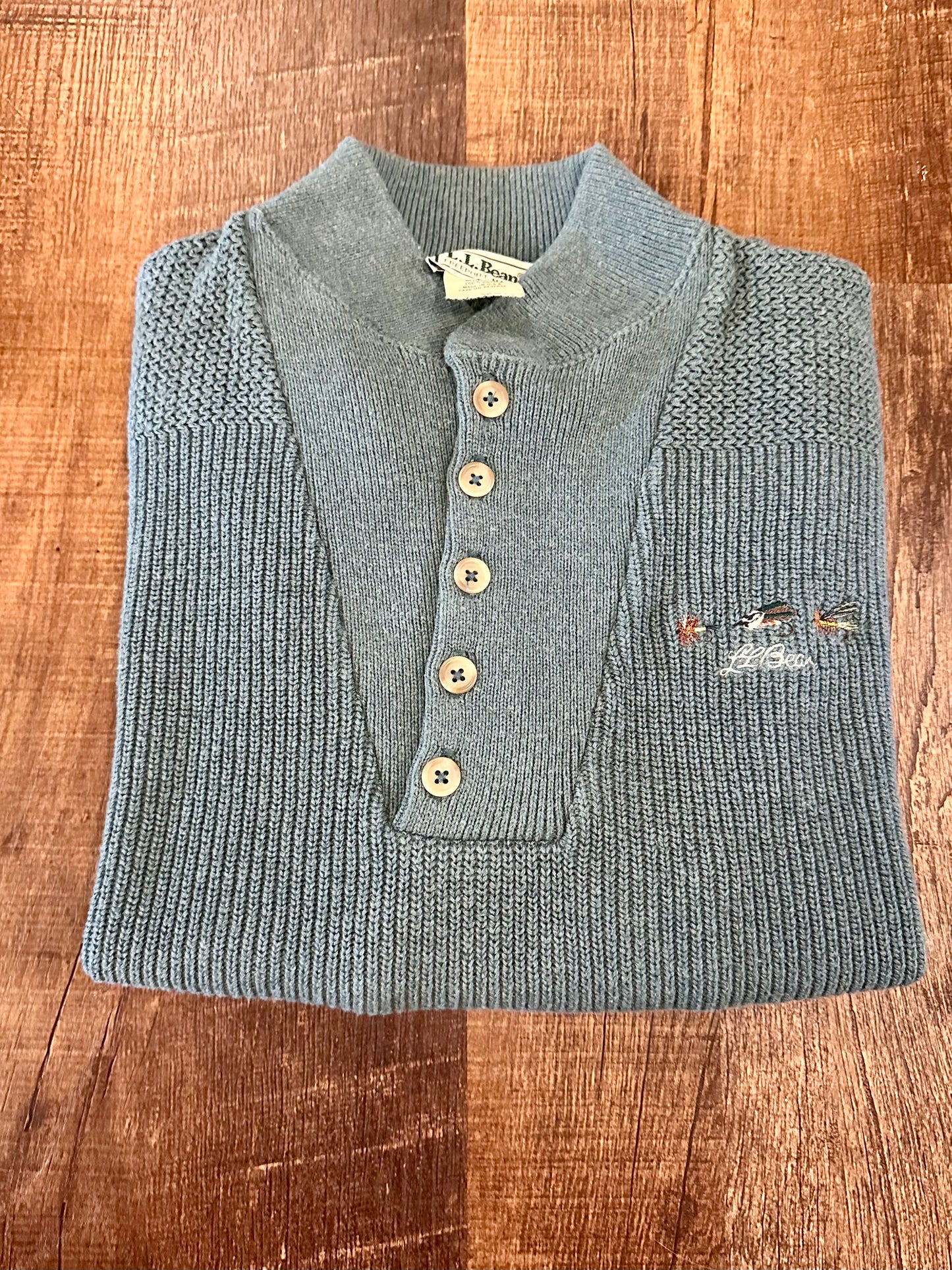 Vintage L.L. Bean Henley Sweater (M) Embroidered Fly Lures Green