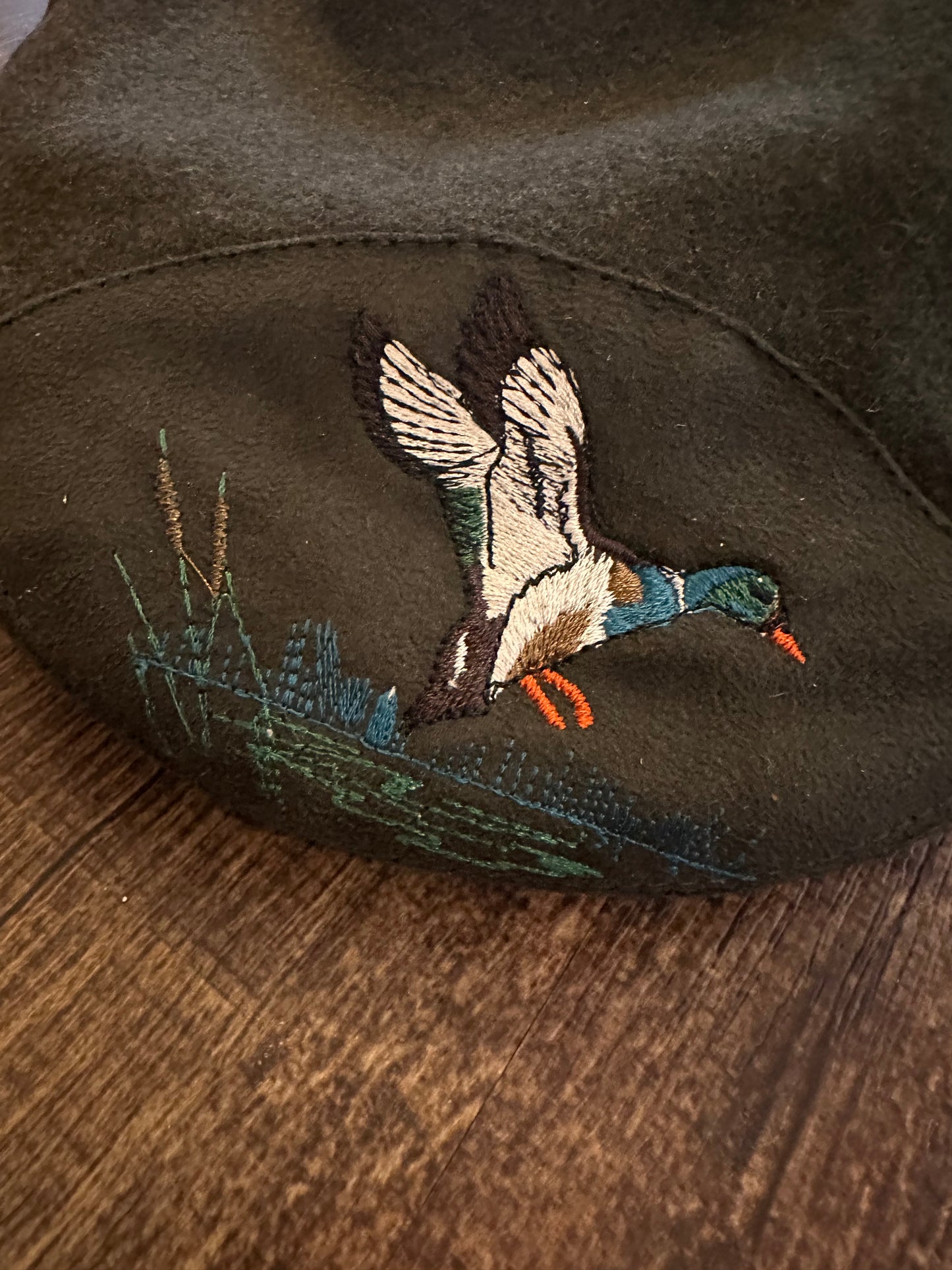 Vintage Newsboy Flat Cap Embroidered Duck (Size L/59) - Green