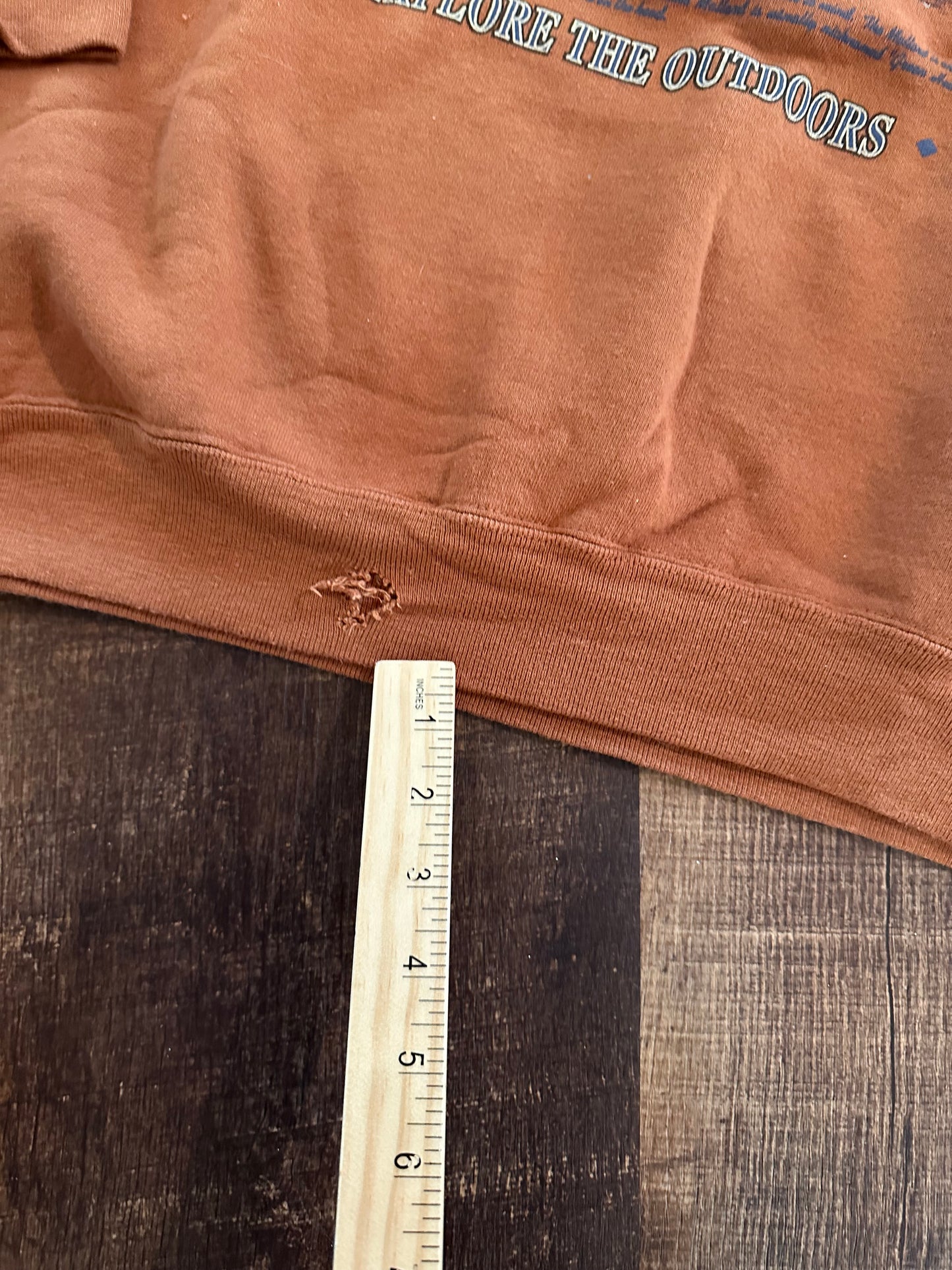 Vintage Field & Stream Crewneck (L) Ducks - Burnt Orange Lightly distressed