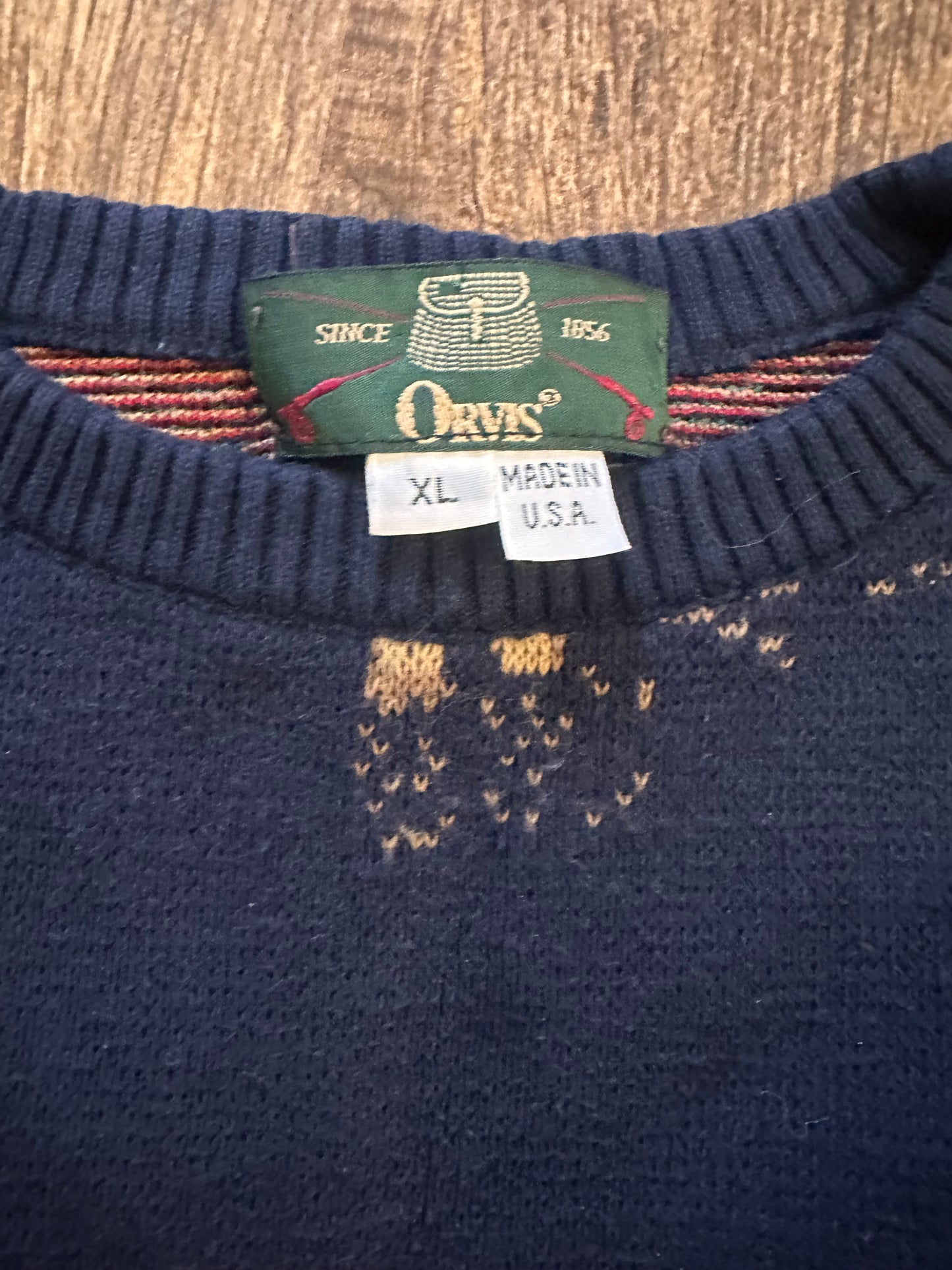 Vintage Orvis Crewneck (XL) Fly Fisherman Motif - Navy