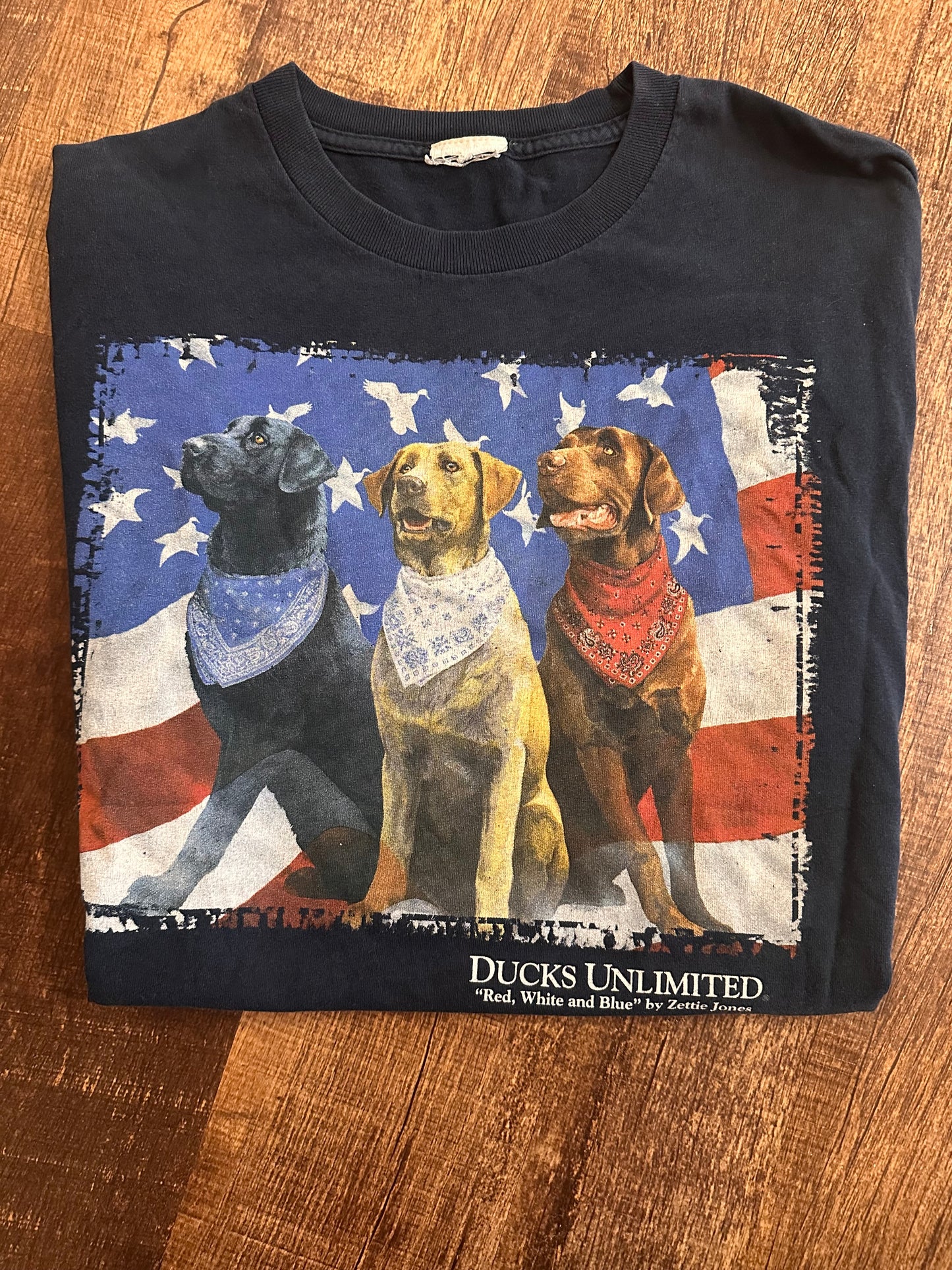 Vintage Ducks Unlimited Tshirt (L) Red White and Blue Dogs