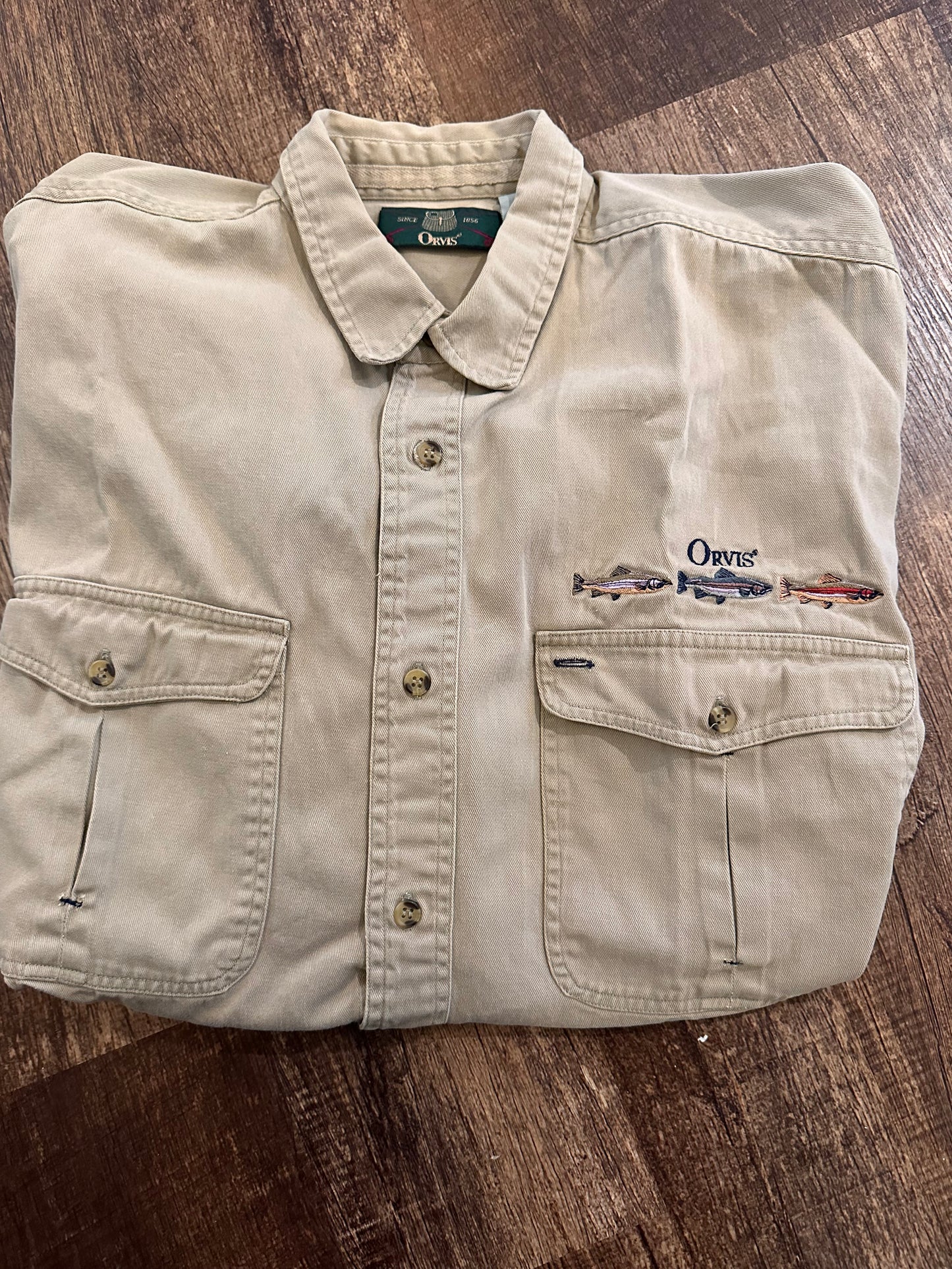 Vintage Orvis Button Down (L) Embroidered Triple Trout