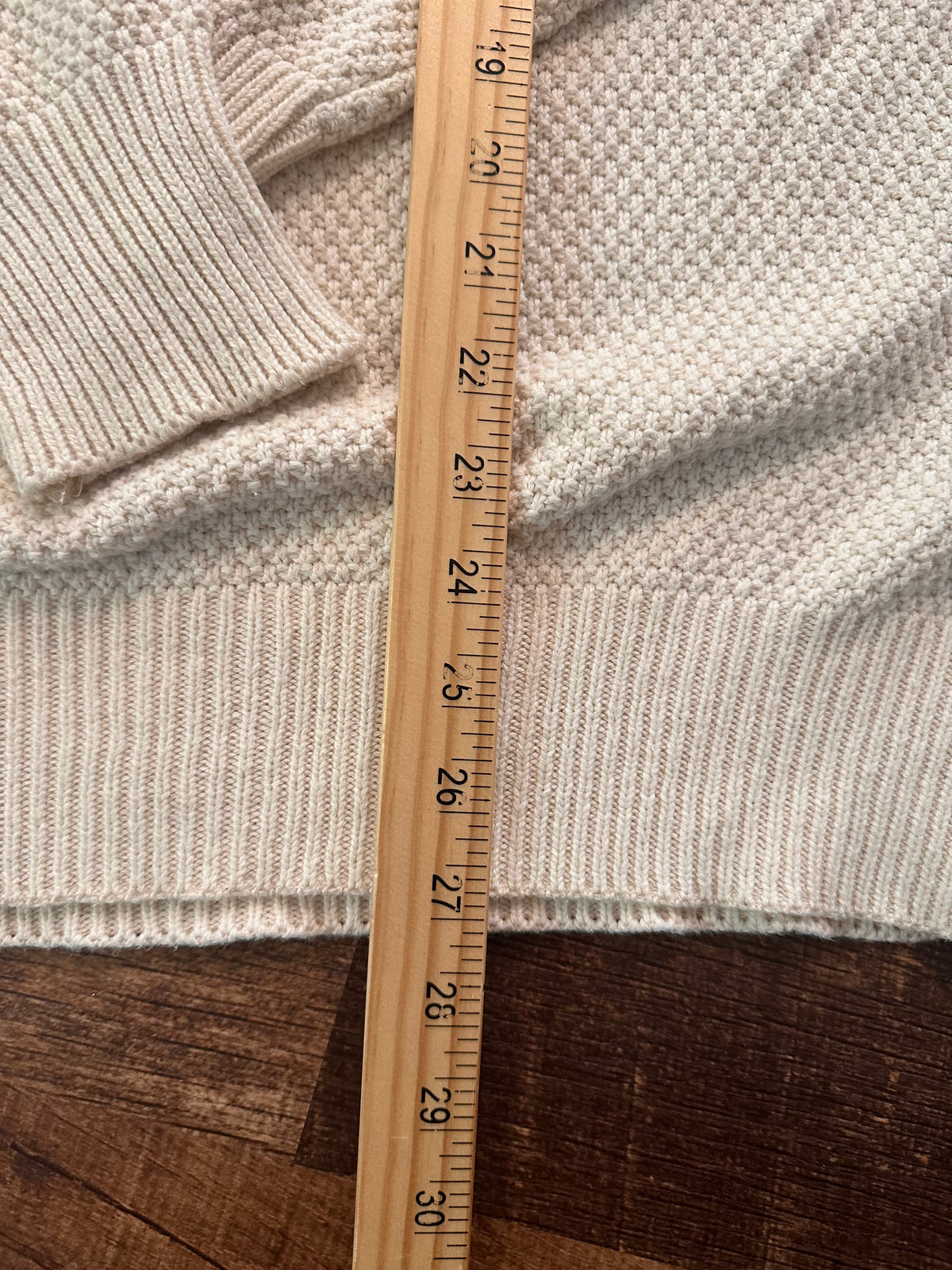 Vintage Orvis Sweater (L) Embroidered Flies