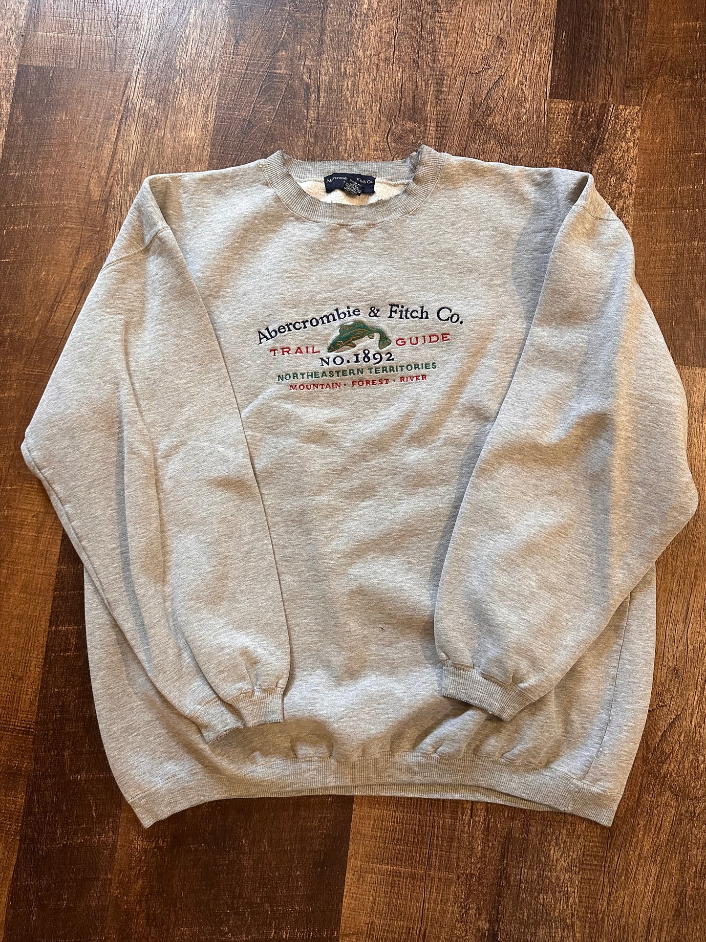 Vintage Abercrombie & Fitch Crewneck (XL) Trail Guide Trout - Gray