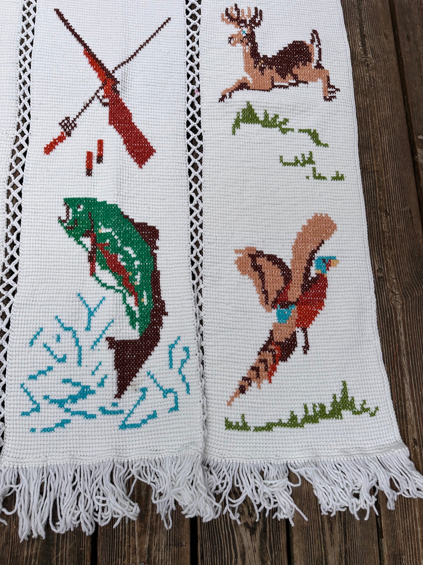 Vintage Mary Maxim Hand Knit Blanket - Hunting Deer, Ducks, Pheasant, Bass, Trout