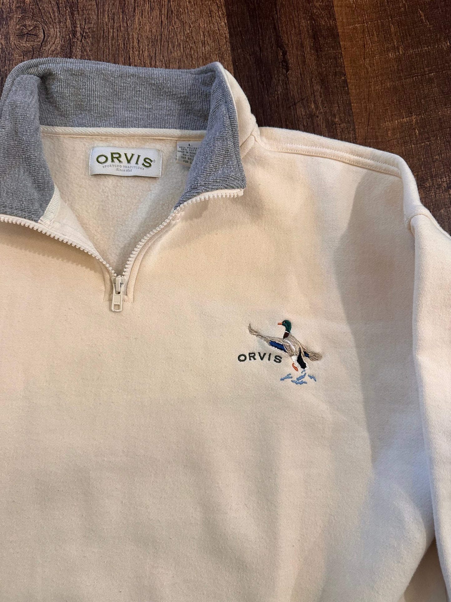 Orvis 1/4 Zip (L) Embroidered Duck - Cream