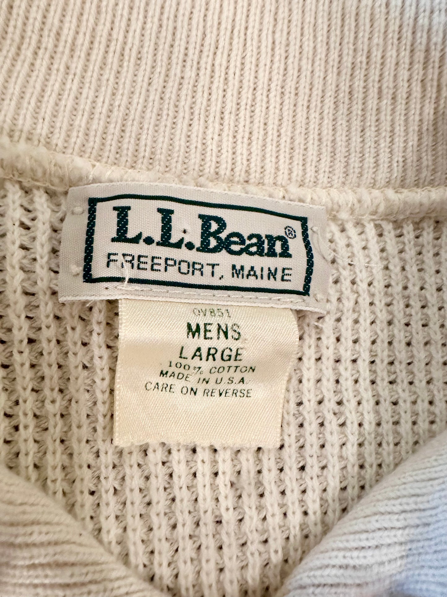 Vintage L.L. Bean Henley Sweater (L) Embroidered Trout & Fly Rods Cream White